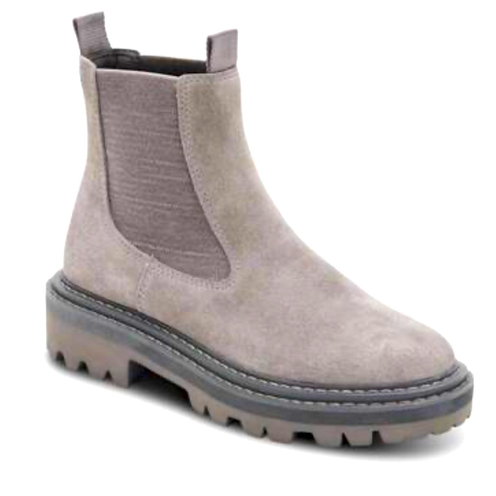 Dolce Vita Moana Chelsea Boot in Gray.